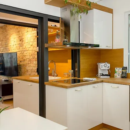Bright & Spacious 1bd With A Charming Balcony By Flat Mаnager Warna
